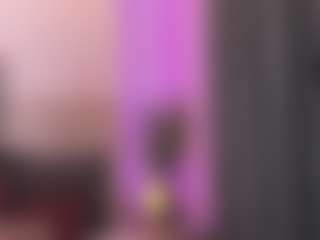 Live cam show with Violeta-Santanna - Sexwebcam Brown Hair on Camsoda
