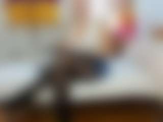 Live cam show with ainoa-good-vibes - Shake on Gym Cam Girls