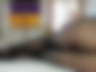 Live cam show with ainoa-good-vibes - Flirt White on Fit Hotties