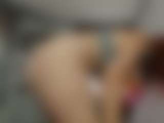 Live cam show with ainoa-good-vibes - Flirt White on AdultVida.com
