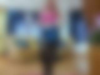 Live cam show with ainoa-good-vibes - Flirt White on xblisslive.com