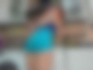 Live cam show with ainoa-good-vibes - Flirt White on Livezox