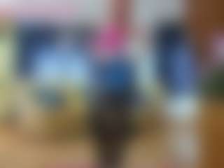 Live cam show with ainoa-good-vibes - Flirt on Camsoda
