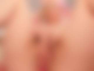 Live cam show with Tiffany-Jade - Bikini on liverealitysex.com
