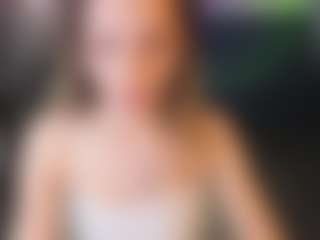 Live cam show with ameliaeili - Hazel Eyes on Fapmatic.com