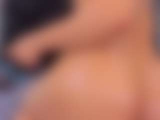 Live cam show with Juakynangels - Brown Eyes on nudelive.tv