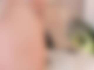 SofieBlaze's Live Sex Cam Show