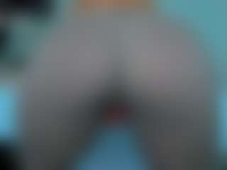tykitaa's Live Sex Cam Show
