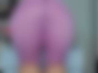 tykitaa's Live Sex Cam Show
