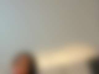 ashly-moonn's Live Sex Cam Show