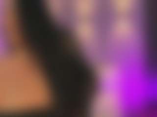 ashly-moonn's Live Sex Cam Show