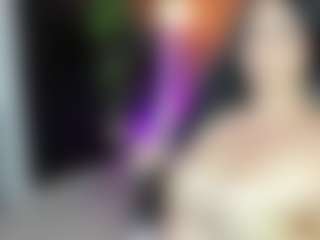 ashly-moonn's Live Sex Cam Show