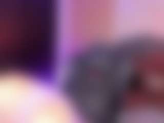 ashly-moonn's Live Sex Cam Show