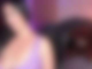 ashly-moonn's Live Sex Cam Show