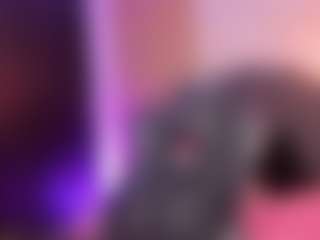 ashly-moonn's Live Sex Cam Show
