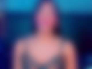 bayolet's Live Sex Cam Show