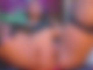 bayolet's Live Sex Cam Show