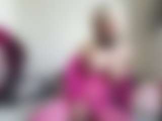 bratzdollchloe's Live Sex Cam Show