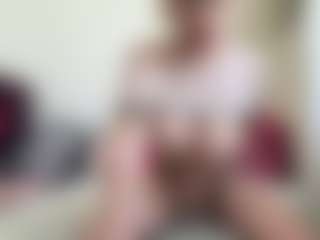 bratzdollchloe's Live Sex Cam Show
