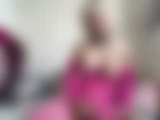 bratzdollchloe's Live Sex Cam Show