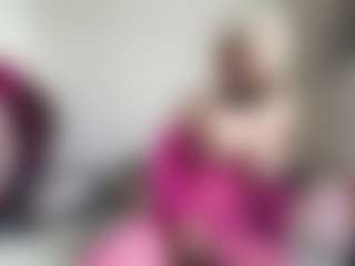 bratzdollchloe's Live Sex Cam Show