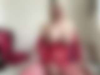 bratzdollchloe's Live Sex Cam Show