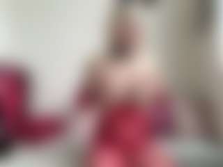 bratzdollchloe's Live Sex Cam Show
