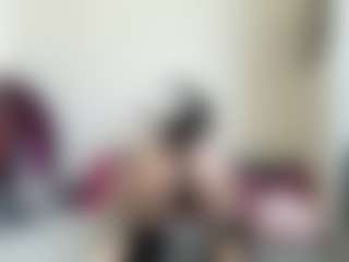 bratzdollchloe's Live Sex Cam Show