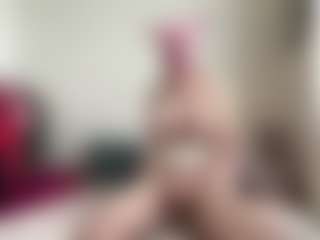 bratzdollchloe's Live Sex Cam Show