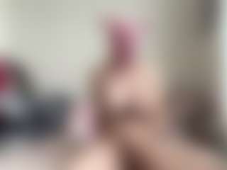 bratzdollchloe's Live Sex Cam Show
