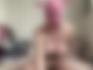 bratzdollchloe's Live Sex Cam Show
