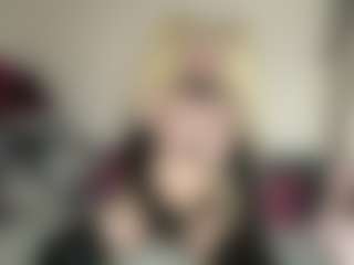 Live cam show with bratzdollchloe - Drinking on CSO-WL
