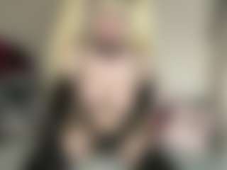 Show en direct avec bratzdollchloe - Drinking sur Camsoda
