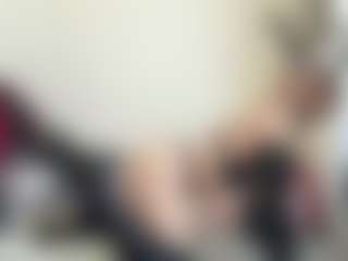 bratzdollchloe's Live Sex Cam Show
