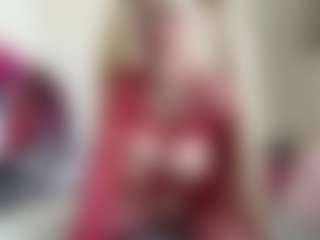bratzdollchloe's Live Sex Cam Show