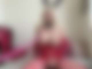 bratzdollchloe's Live Sex Cam Show