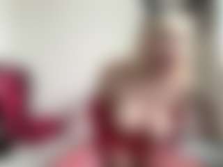 Seks show na żywo z bratzdollchloe