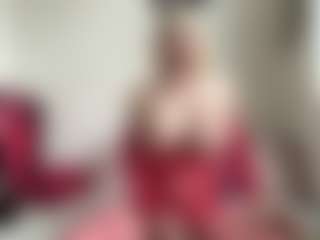 bratzdollchloe's Live Sex Cam Show