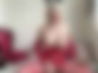 bratzdollchloe's Live Sex Cam Show