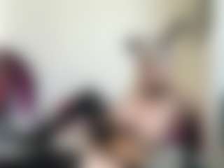bratzdollchloe's Live Sex Cam Show