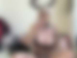 Live cam show with bratzdollchloe - Big Tits on CamClone