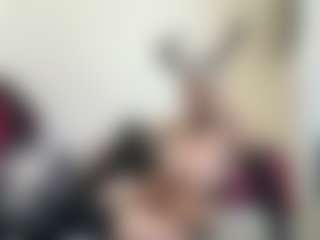 bratzdollchloe's Live Sex Cam Show
