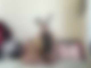 bratzdollchloe's Live Sex Cam Show