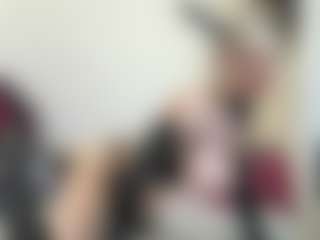 bratzdollchloe's Live Sex Cam Show