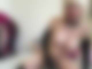 bratzdollchloe's Live Sex Cam Show