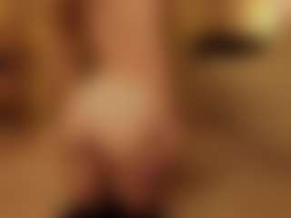Live cam show with DanilleFranceschini - Blonde Hair on Milf Play