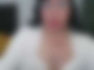GraceMaturemilf MILF webcam performer live streaming