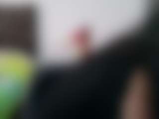Live cam show with GraceMaturemilf - Smoking on Dolls Live