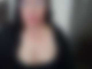 GraceMaturemilf's Live Sex Cam Show