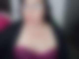 Live cam show with GraceMaturemilf - Middle Aged on infinitiblacc.com